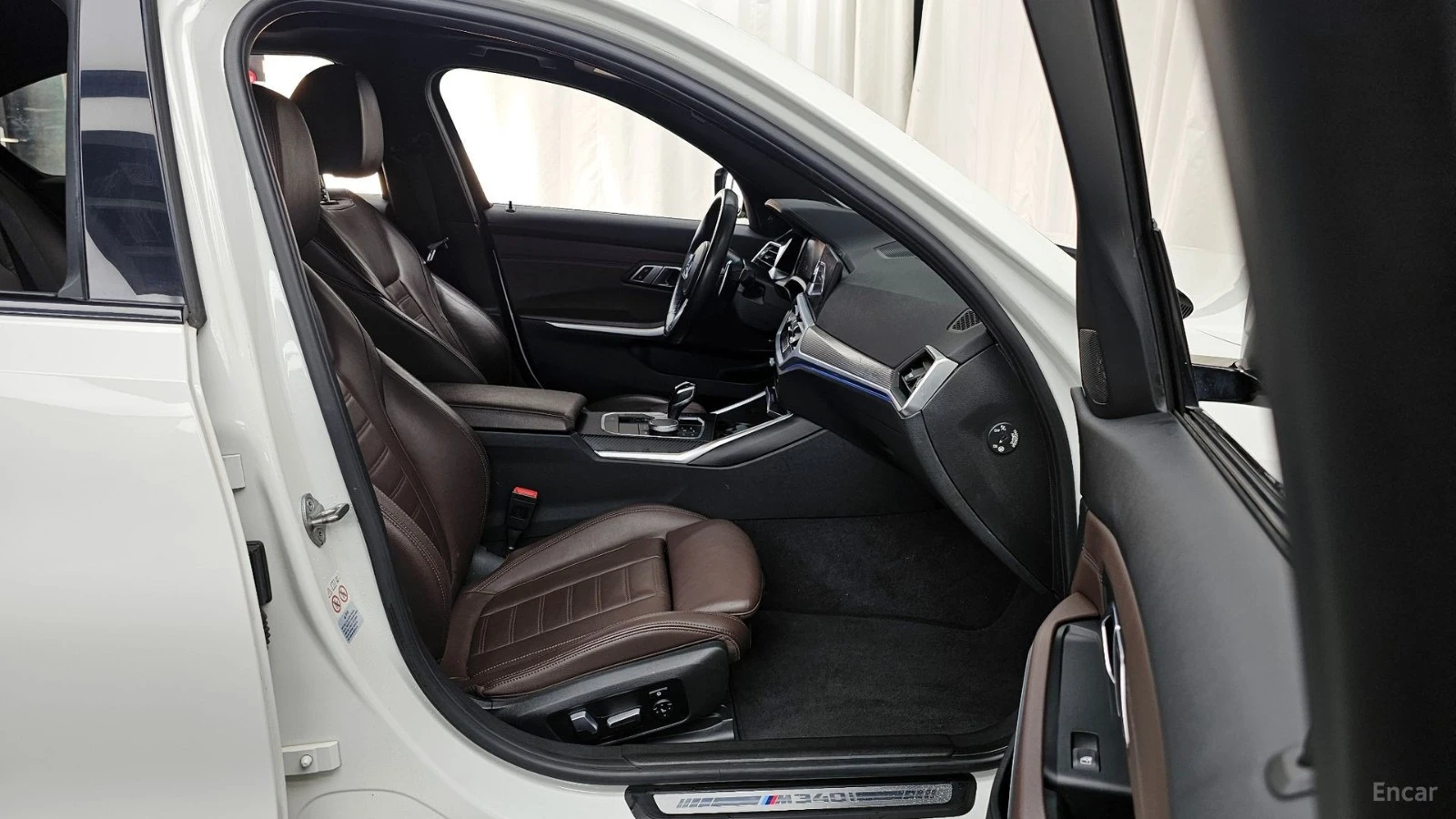 BMW 340 MSPORT* КОЖА* ОБДУХВ* 360* ПАНО* HEAD UP, снимка 10 - Автомобили и джипове - 55423181