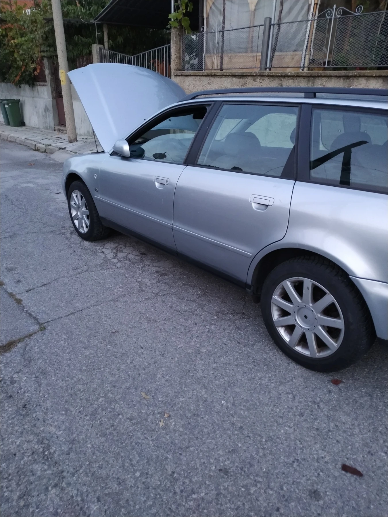 Audi A4, снимка 3 - Автомобили и джипове - 55848709