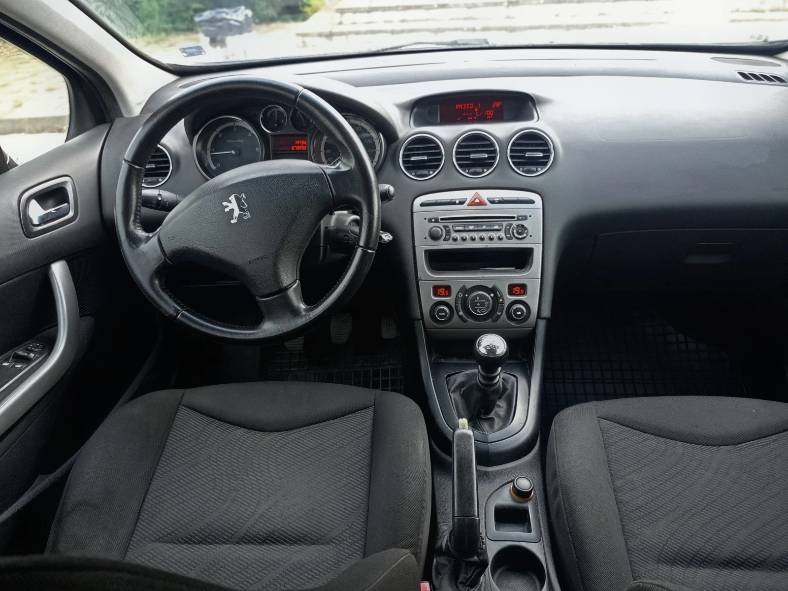 Peugeot 308, снимка 5 - Автомобили и джипове - 55964052