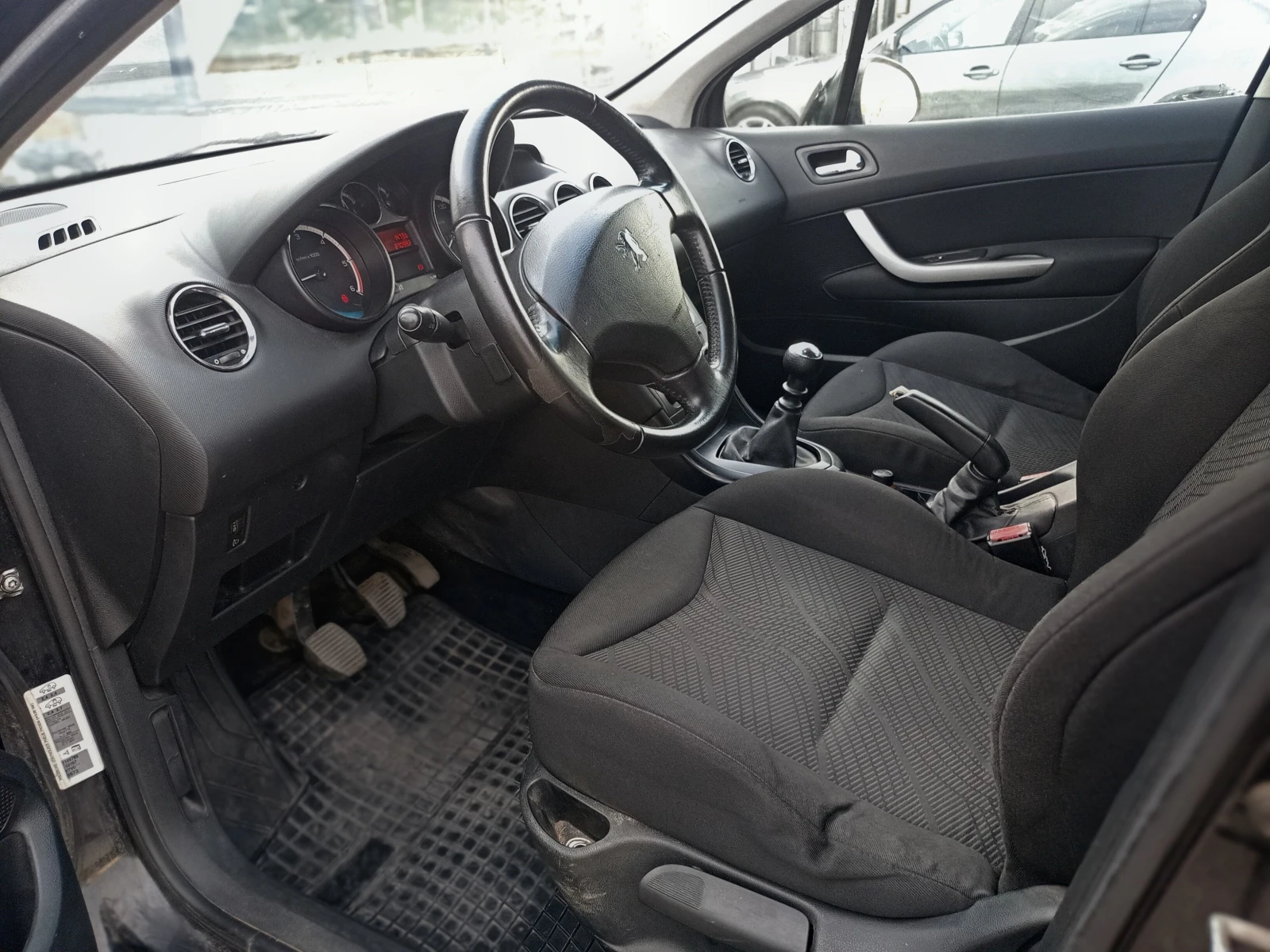 Peugeot 308, снимка 6 - Автомобили и джипове - 55964052