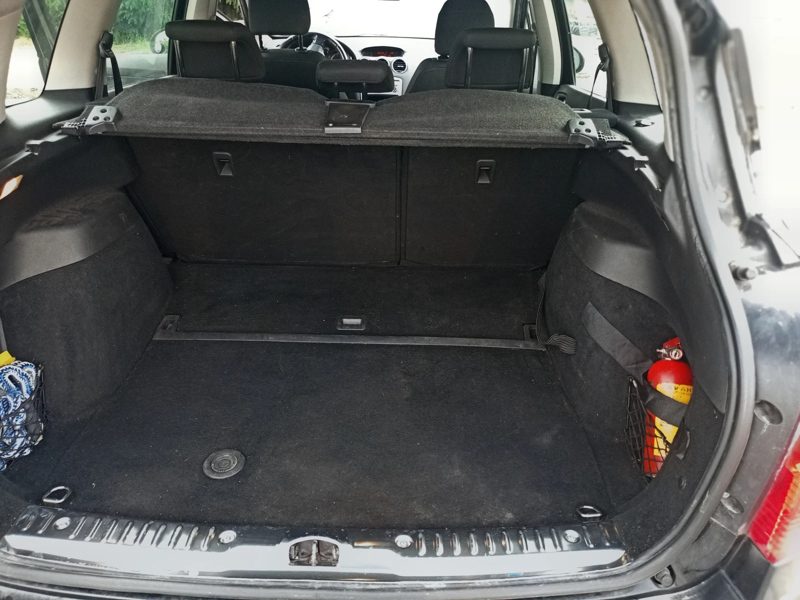 Peugeot 308, снимка 9 - Автомобили и джипове - 55964052