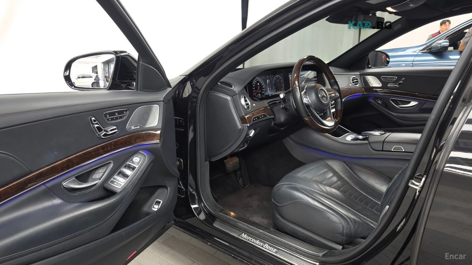 Mercedes-Benz S 560 L* 4MATIC* DISTRONIC* 360* ПОДГРЕВ* ОБДУХ* МАСАЖИ*, снимка 8 - Автомобили и джипове - 56182268