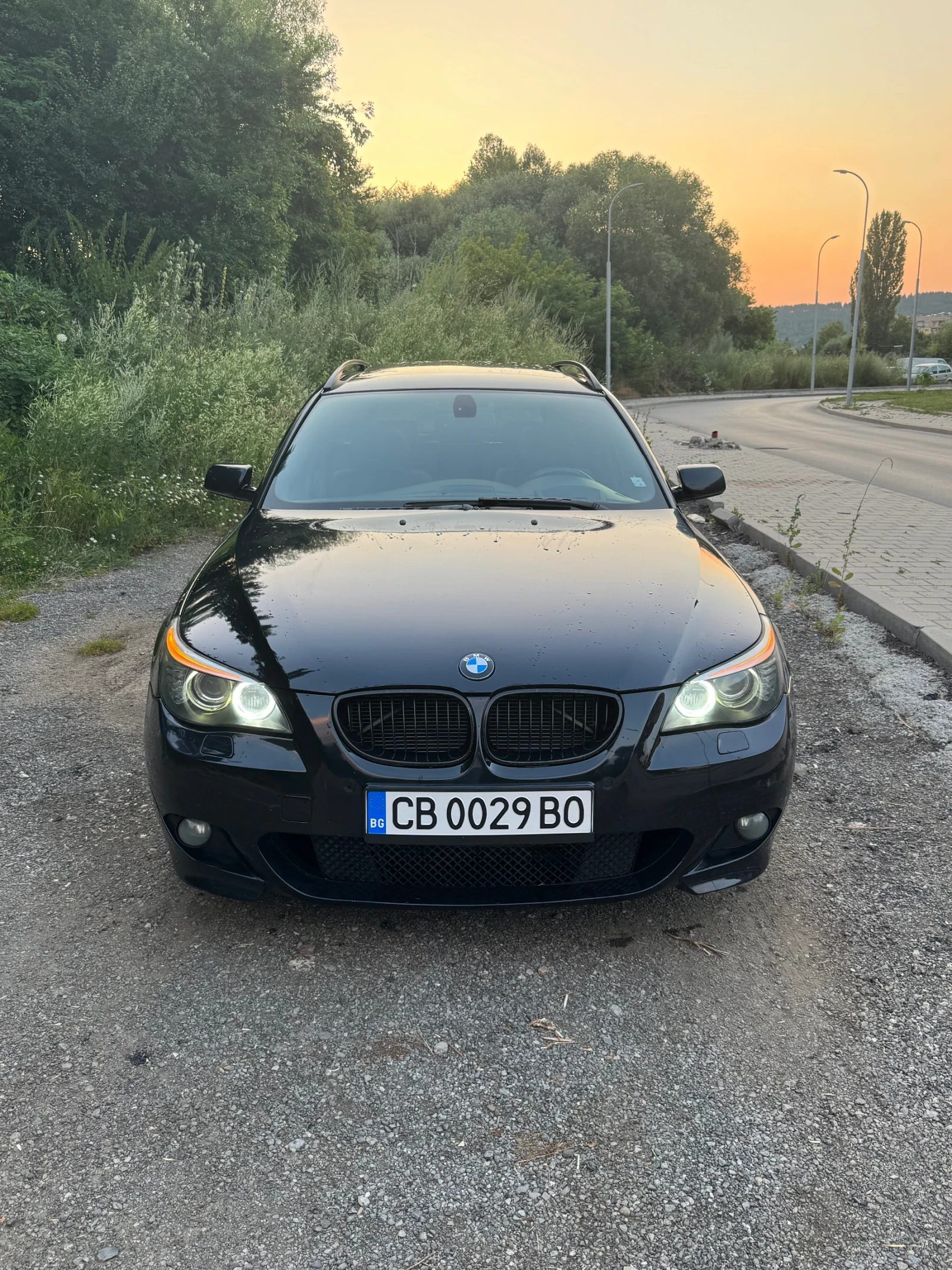 BMW 530 EDITION LCI Само на задно, напълно stock