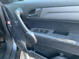 Honda Cr-v 3.  2, 2 - CDTI, 6 скорости, ДЕСЕН ВОЛАН, снимка 8