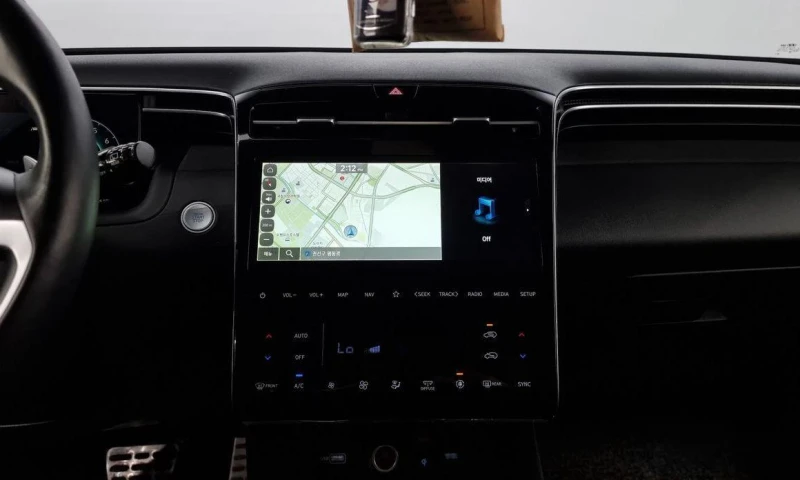 Hyundai Tucson Gasoline 1.6 Turbo 2WD Inspiration, снимка 14 - Автомобили и джипове - 52069726