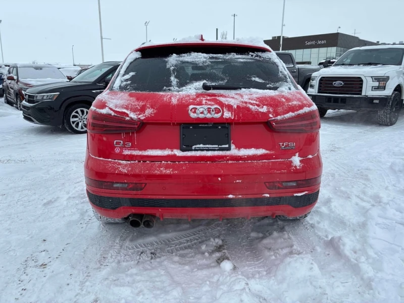 Audi Q3 Progressiv/CAMERA/PANO/NAVI/ПОДГРЕВИ, снимка 4 - Автомобили и джипове - 53452752