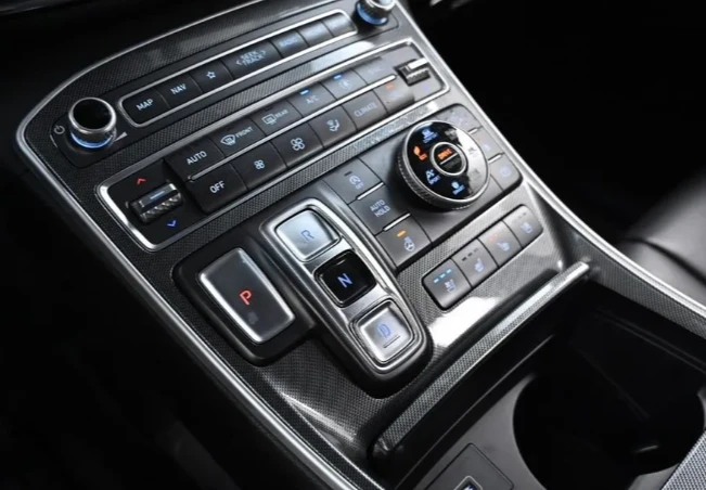Hyundai Santa fe 2.2 4WD Premium - изображение 9