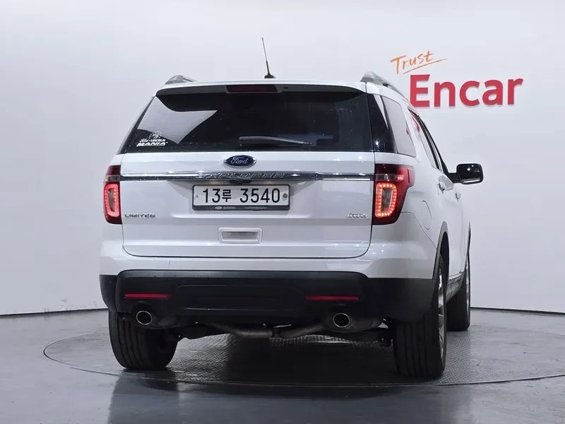 Ford Explorer 3.5 AWD, снимка 4 - Автомобили и джипове - 54350188