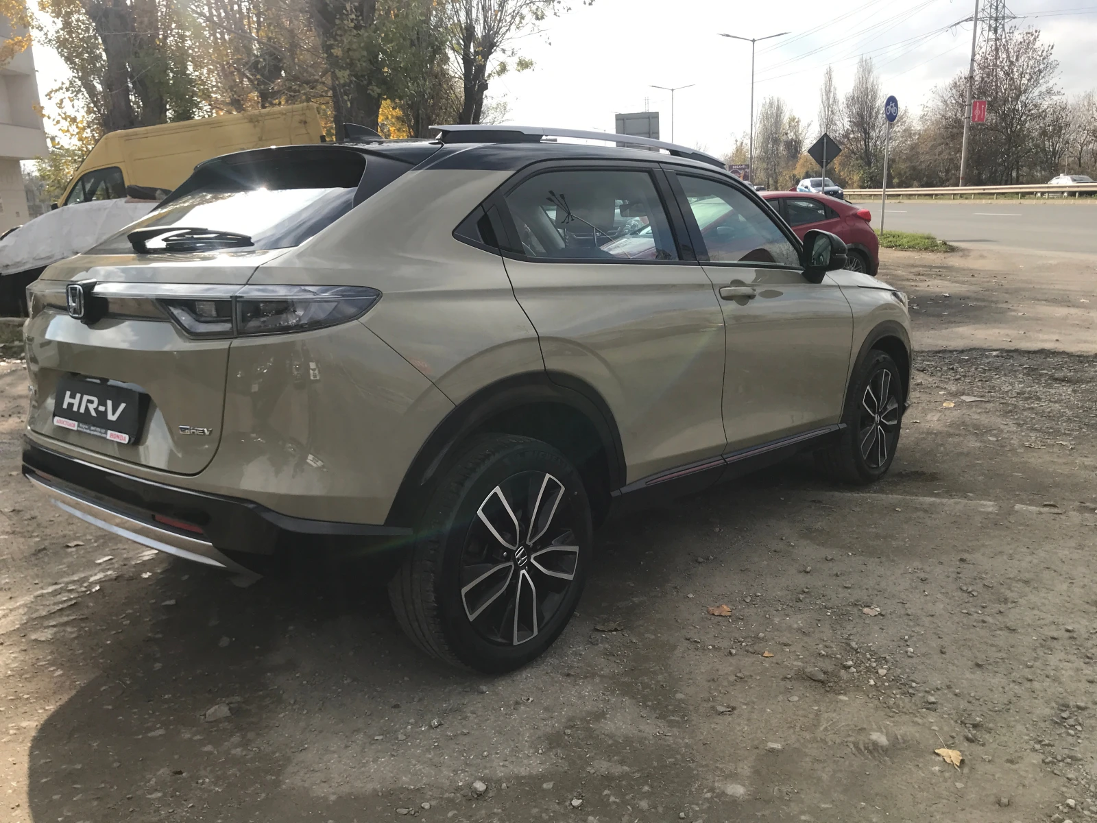 Honda Hr-v 1, 5 HYBRID - изображение 6