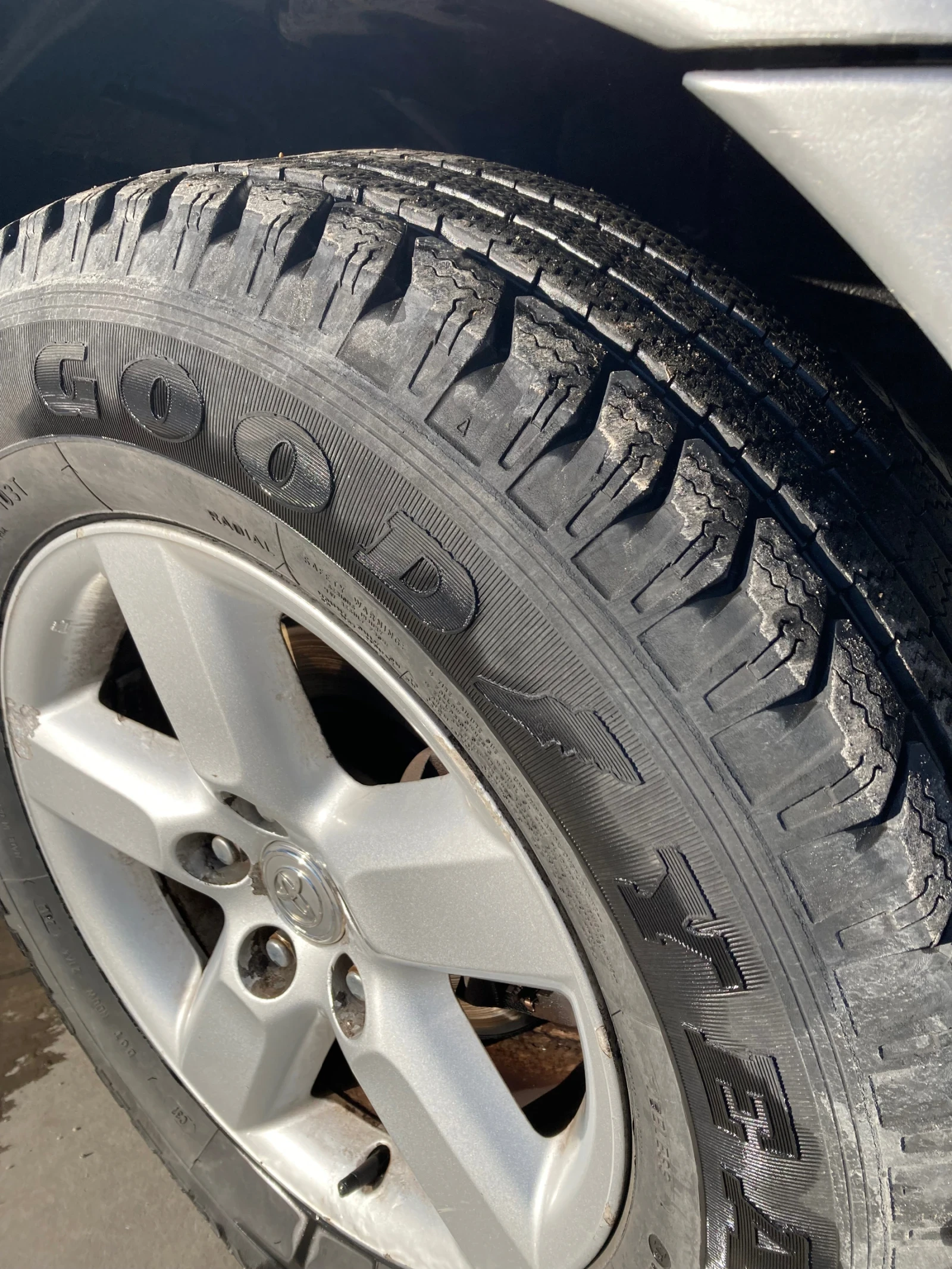 Toyota Rav4  - изображение 10