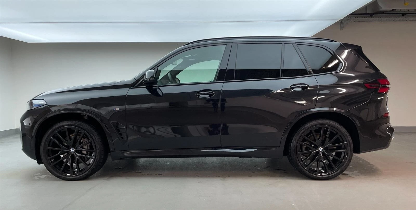 BMW X5 40d/xDrive/FACELIFT/M-SPORT/CARBON/H&K/HEADUP/PANO - изображение 4