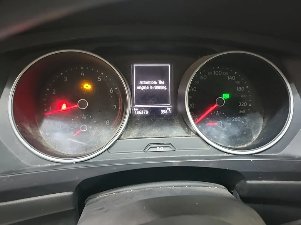 VW Tiguan * S * CARFAX *    | Mobile.bg   10