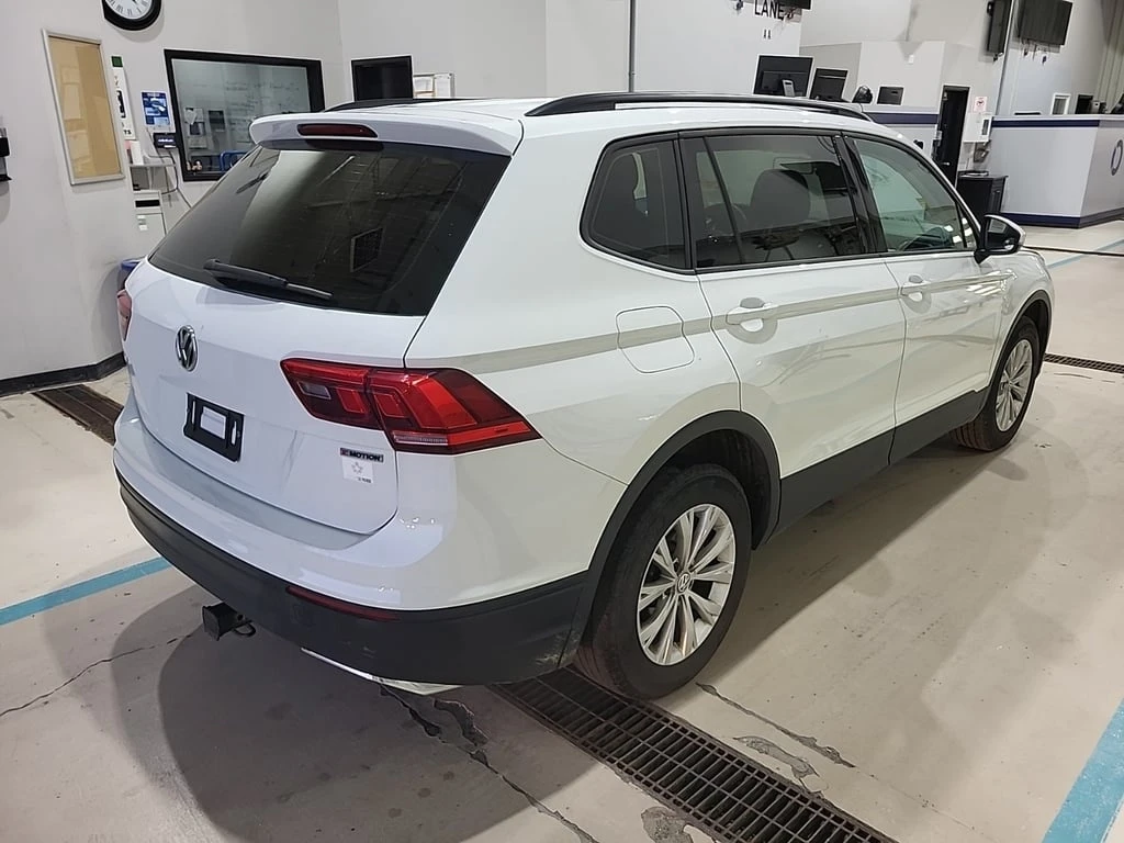 VW Tiguan * S * CARFAX *    | Mobile.bg   3