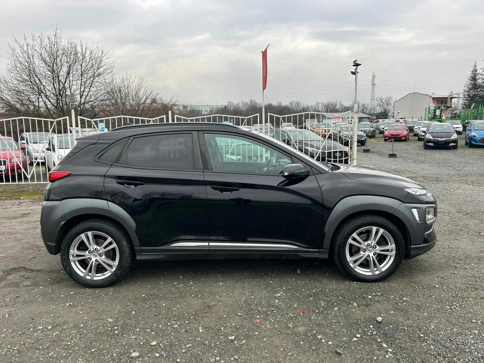 Hyundai Kona PREMIUM / ��������� / 4�4 / ����6F / ����� ������  | Mobile.bg � ����������� 4
