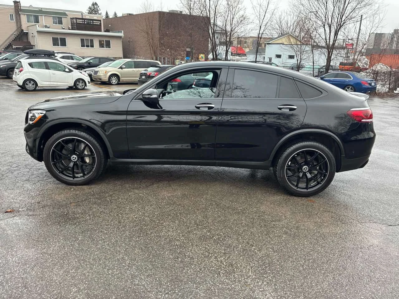 Mercedes-Benz GLC 300  CARFAX | Mobile.bg � ����������� 2