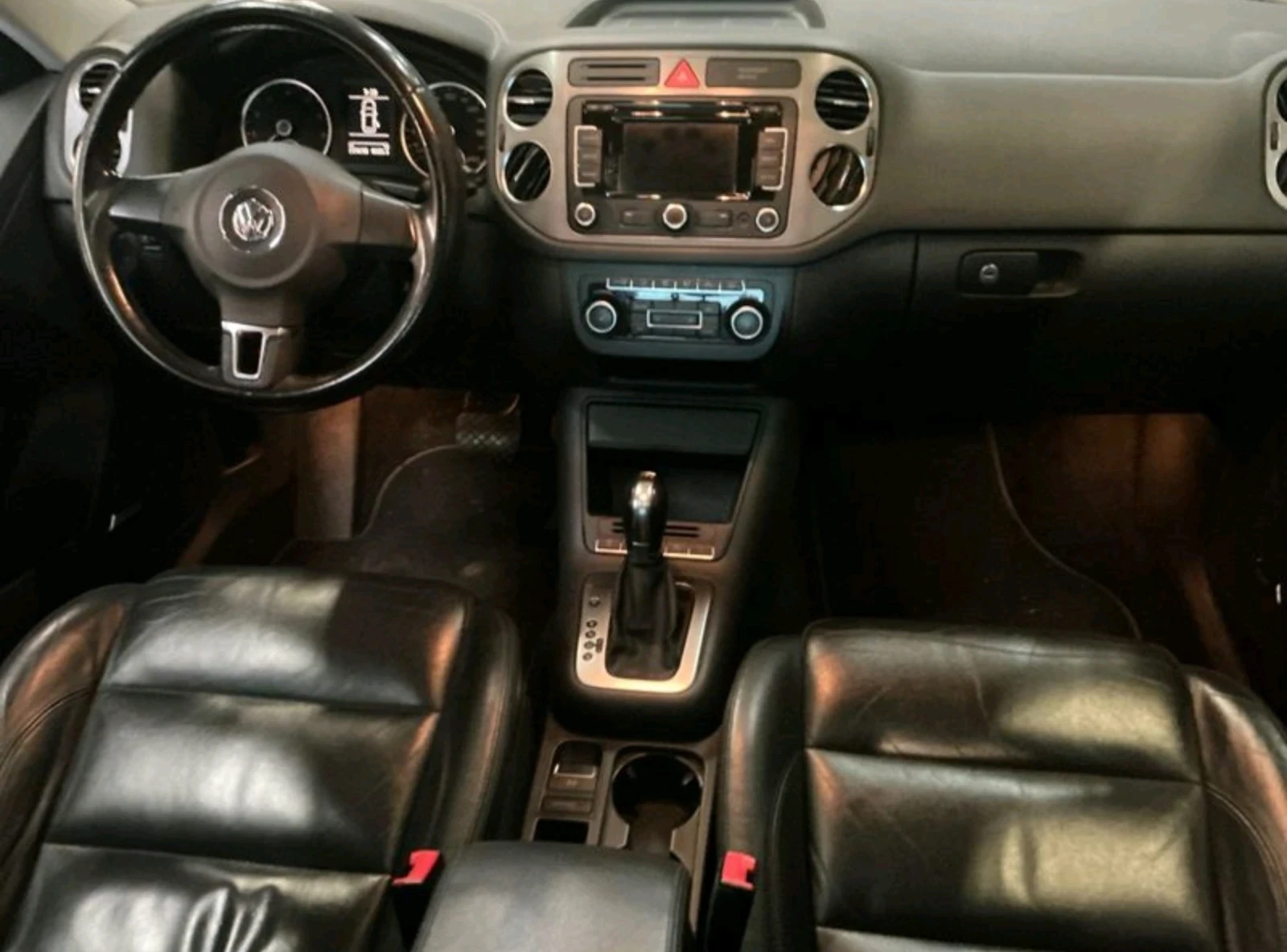 VW Tiguan 2.0 куб 4?4 200 к.с автомат, снимка 5 - Автомобили и джипове - 54155850