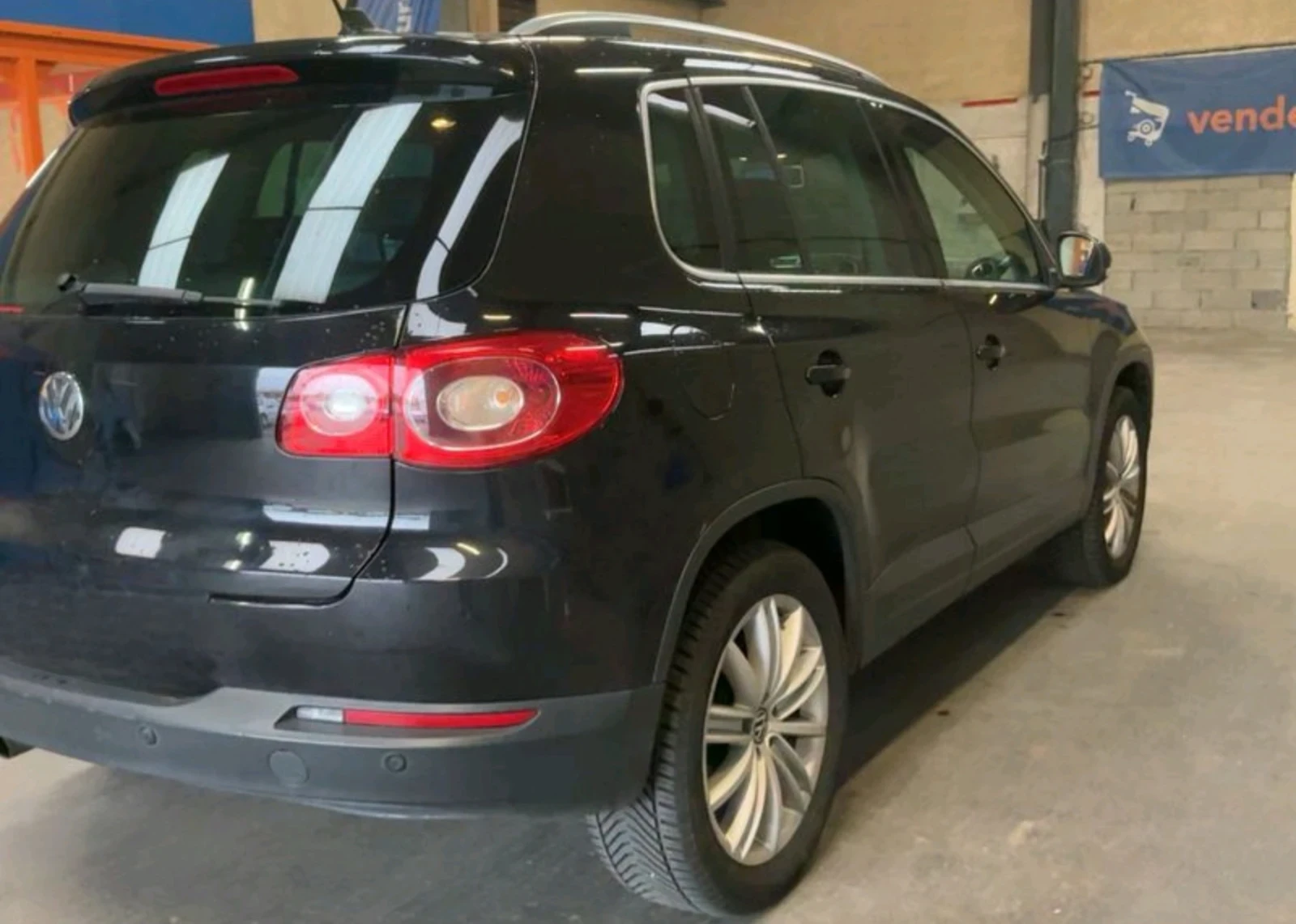 VW Tiguan 2.0 куб 4?4 200 к.с автомат, снимка 12 - Автомобили и джипове - 54155850