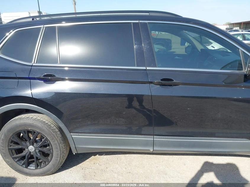 VW Tiguan 2.0l Volkswagen 2.0T Se/2.0T Sel/2.0T Sel R-Line/2 | Mobile.bg � ����������� 13