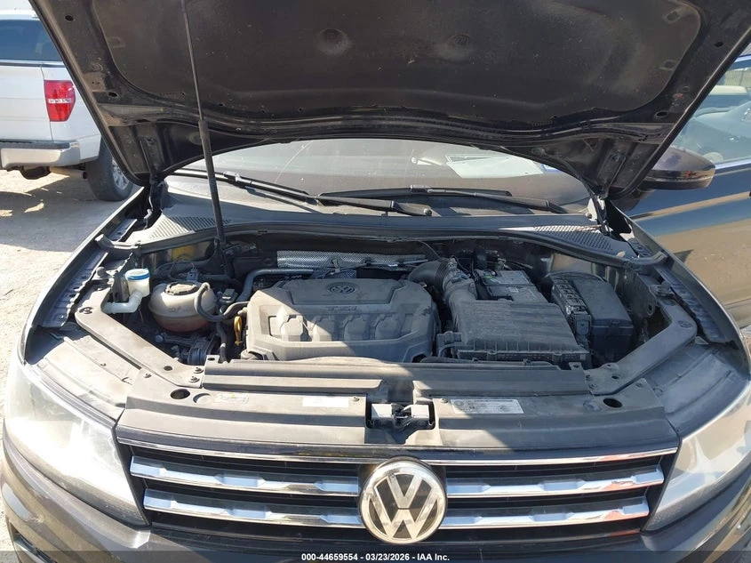 VW Tiguan 2.0l Volkswagen 2.0T Se/2.0T Sel/2.0T Sel R-Line/2 | Mobile.bg � ����������� 10