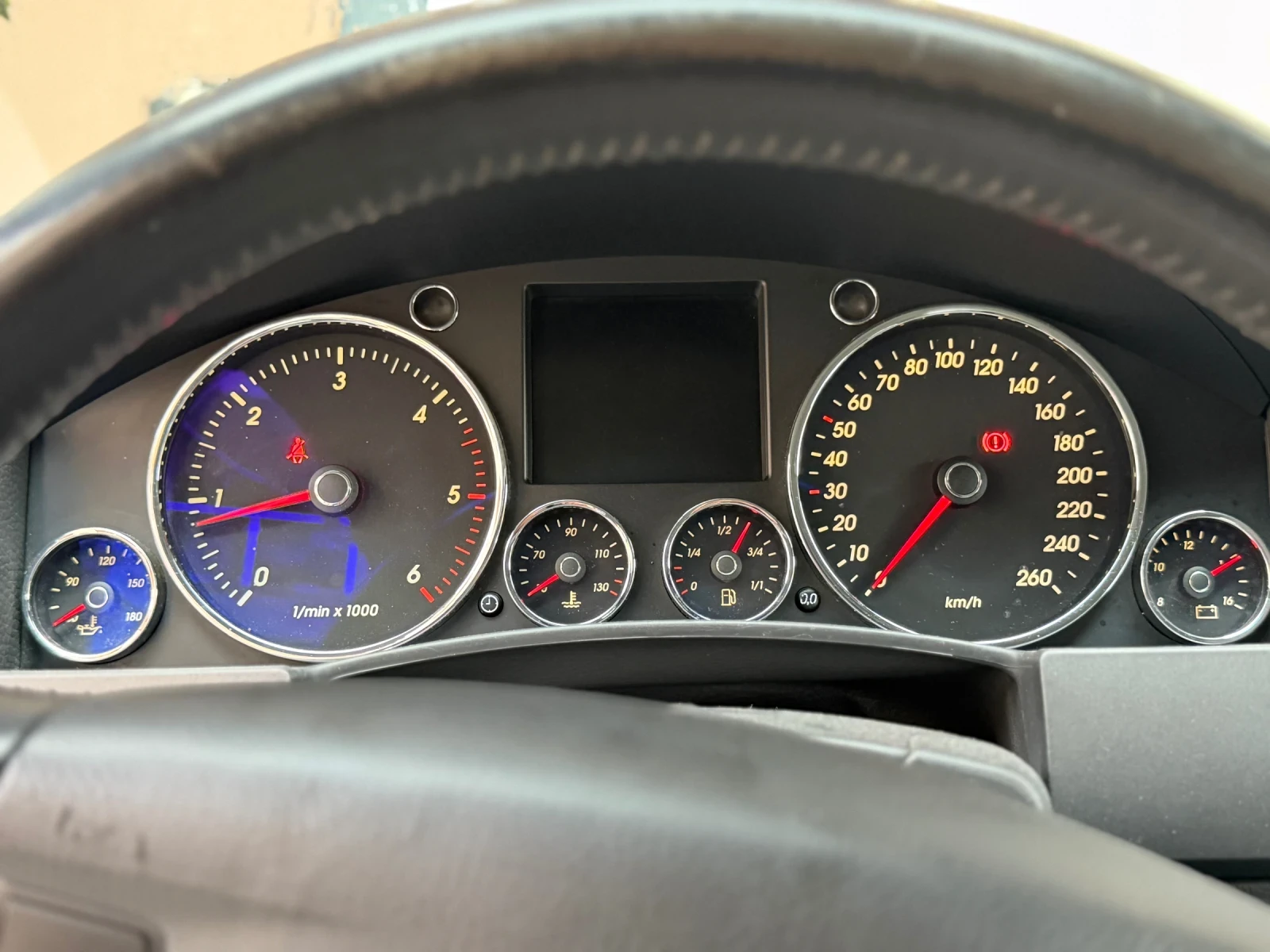 VW Touareg Volkswagen Touareg 2.5 TDI | 2004 | Ръчна скоростн, снимка 9 - Автомобили и джипове - 54360580