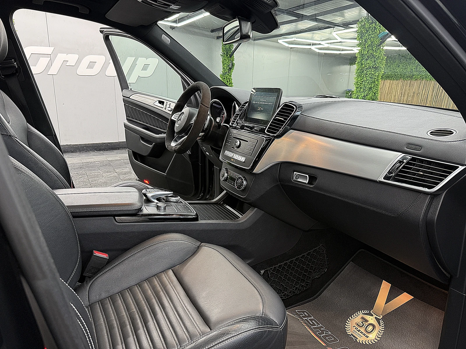 Mercedes-Benz GLE 350 AMG-line/PANORAMA/360-K/СОБСТВЕН ЛИЗИНГ, снимка 12 - Автомобили и джипове - 54937643