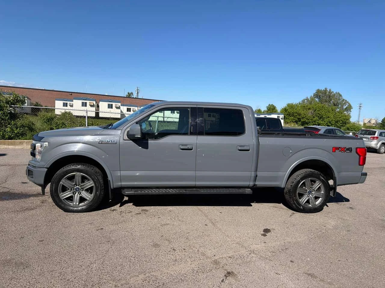 Ford F150 * LARIAT 4WD SuperCrew 5.5' Box * АВТОКРЕДИТ* , снимка 2 - Автомобили и джипове - 54987306