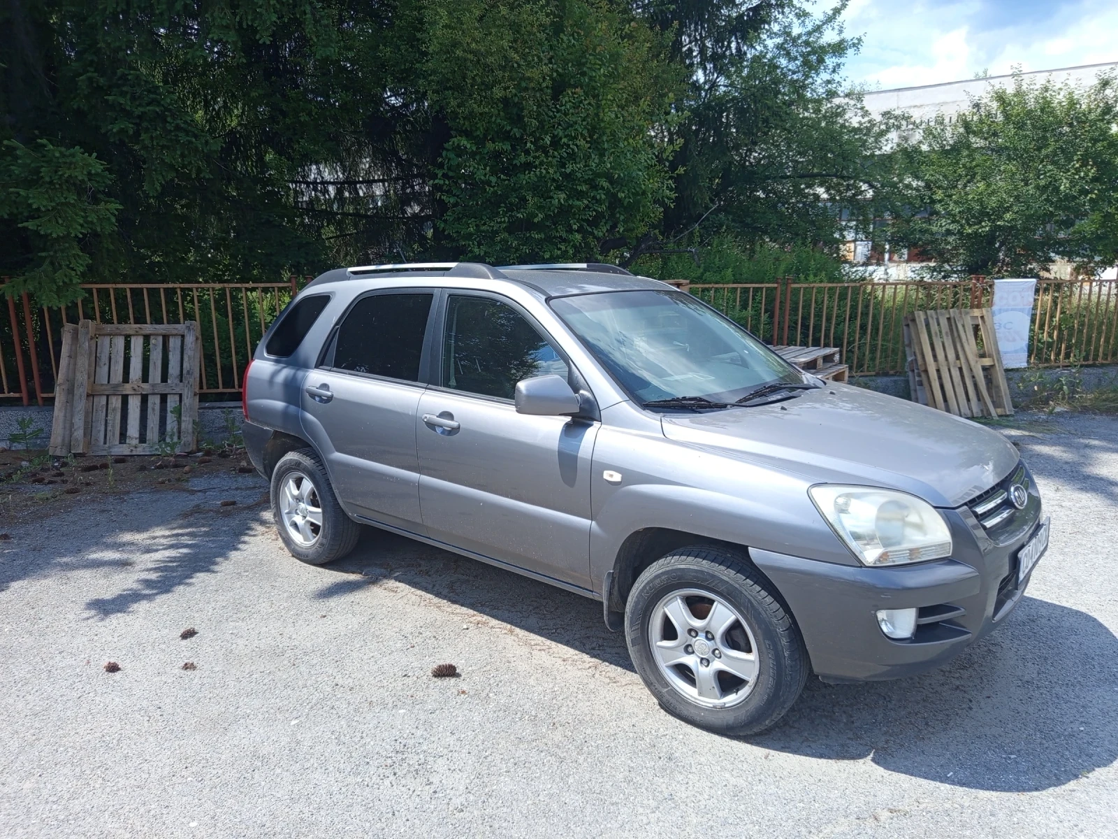 Kia Sportage 2.00i, снимка 2 - Автомобили и джипове - 54999444
