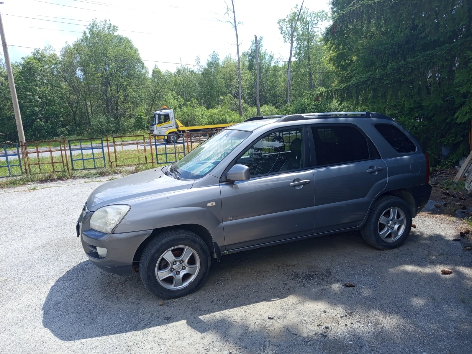 Kia Sportage 2.00i, снимка 6 - Автомобили и джипове - 54999444