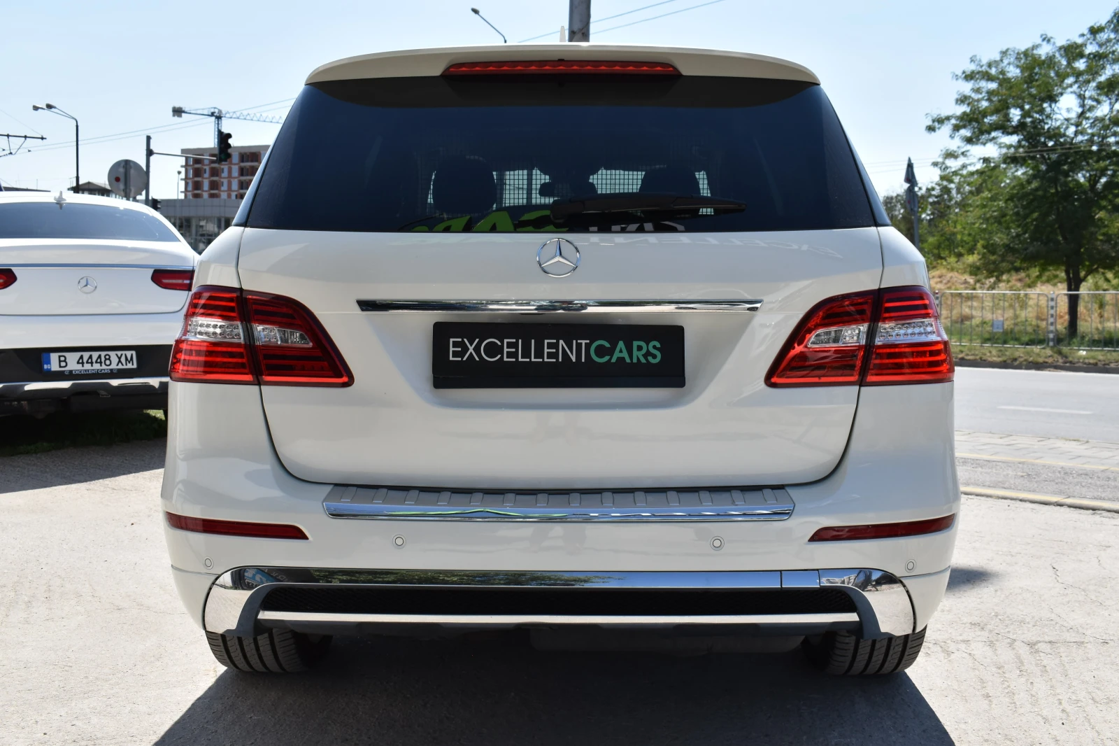 Mercedes-Benz ML 350 AMG-LINE* FULL-LED* 360 CAMERA, снимка 6 - Автомобили и джипове - 55499690