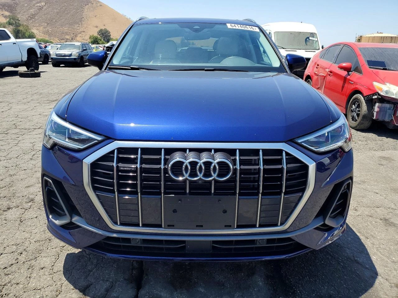 Audi Q3 2.0l Premium Plus S Line 45, снимка 5 - Автомобили и джипове - 55812858