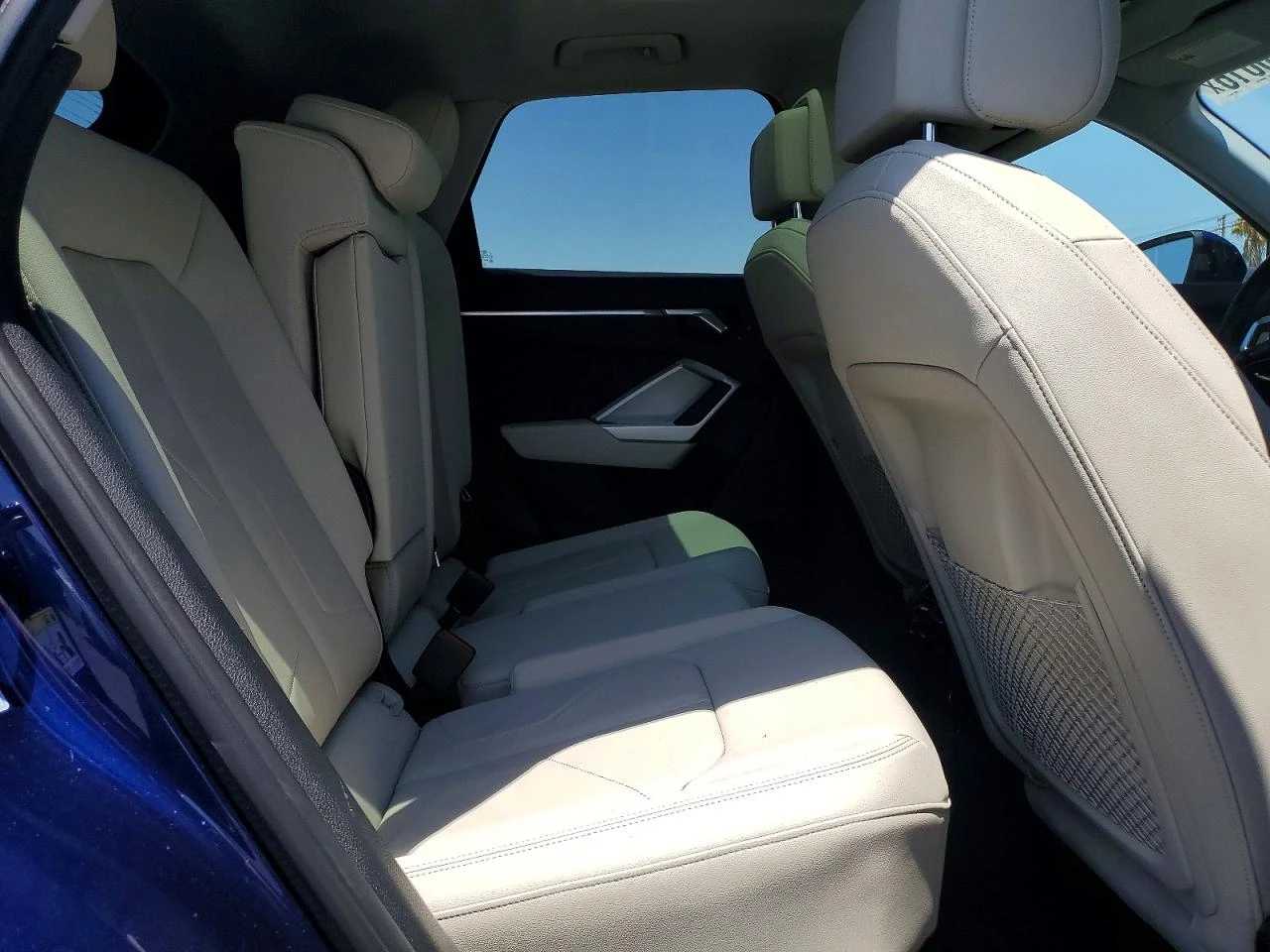 Audi Q3 2.0l Premium Plus S Line 45, снимка 11 - Автомобили и джипове - 55812858