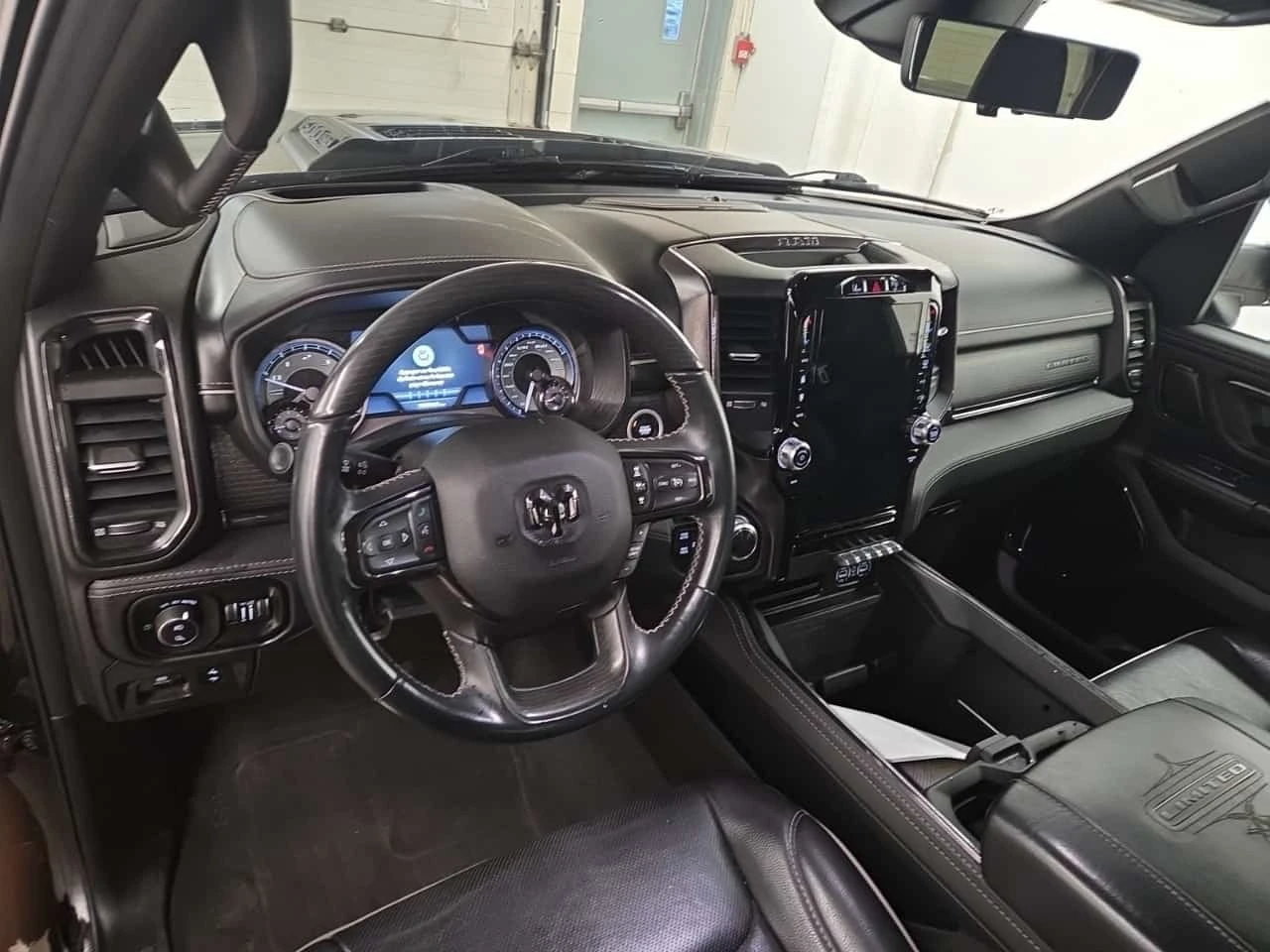 Dodge RAM 1500 5.7 V8 * LIMITED * ��������� * CARFAX *  | Mobile.bg � ����������� 10