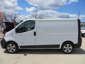 Nissan Primastar 2.5dci-НАВИГАЦИЯ-СЕРВИЗНА ИСТОРИЯ-КАТО НОВ!!, снимка 7