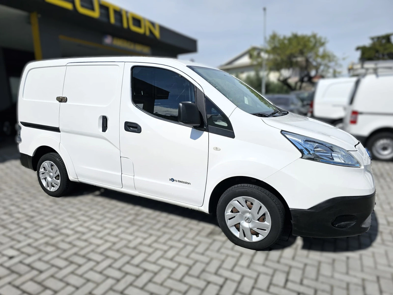 Nissan NV200  eNV200 24kw/180км - изображение 8