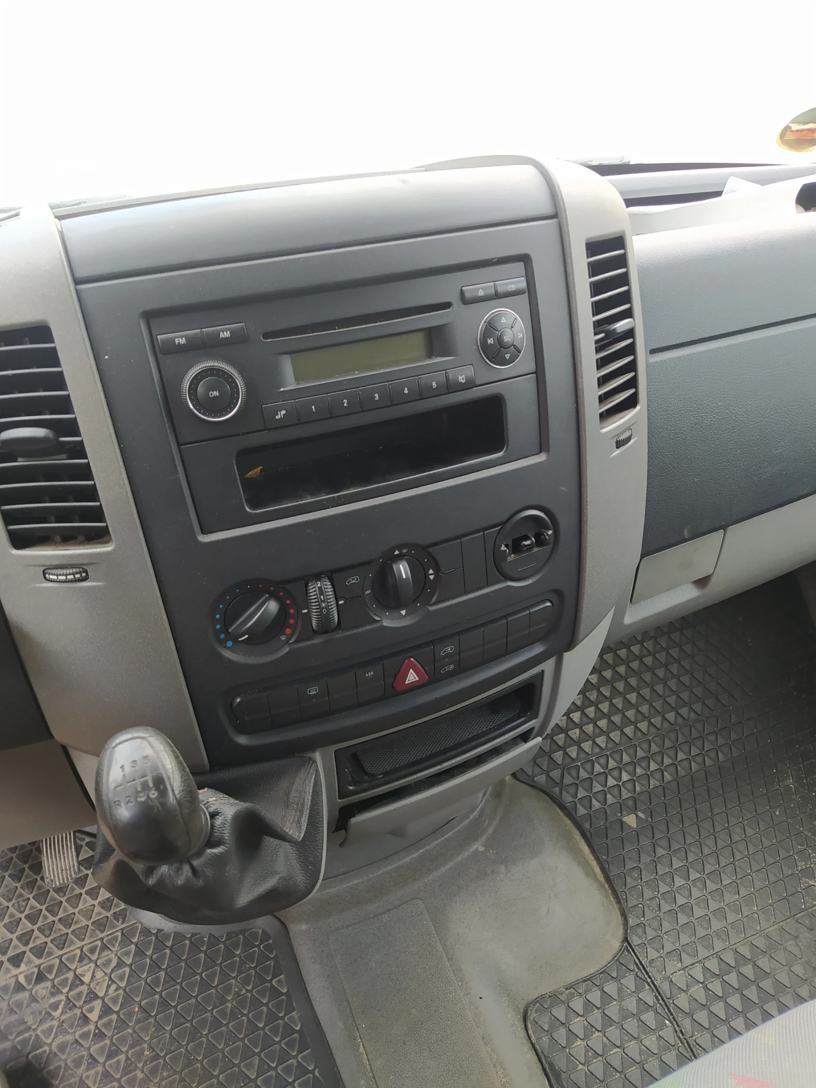 VW Crafter 2.5 тди - изображение 5