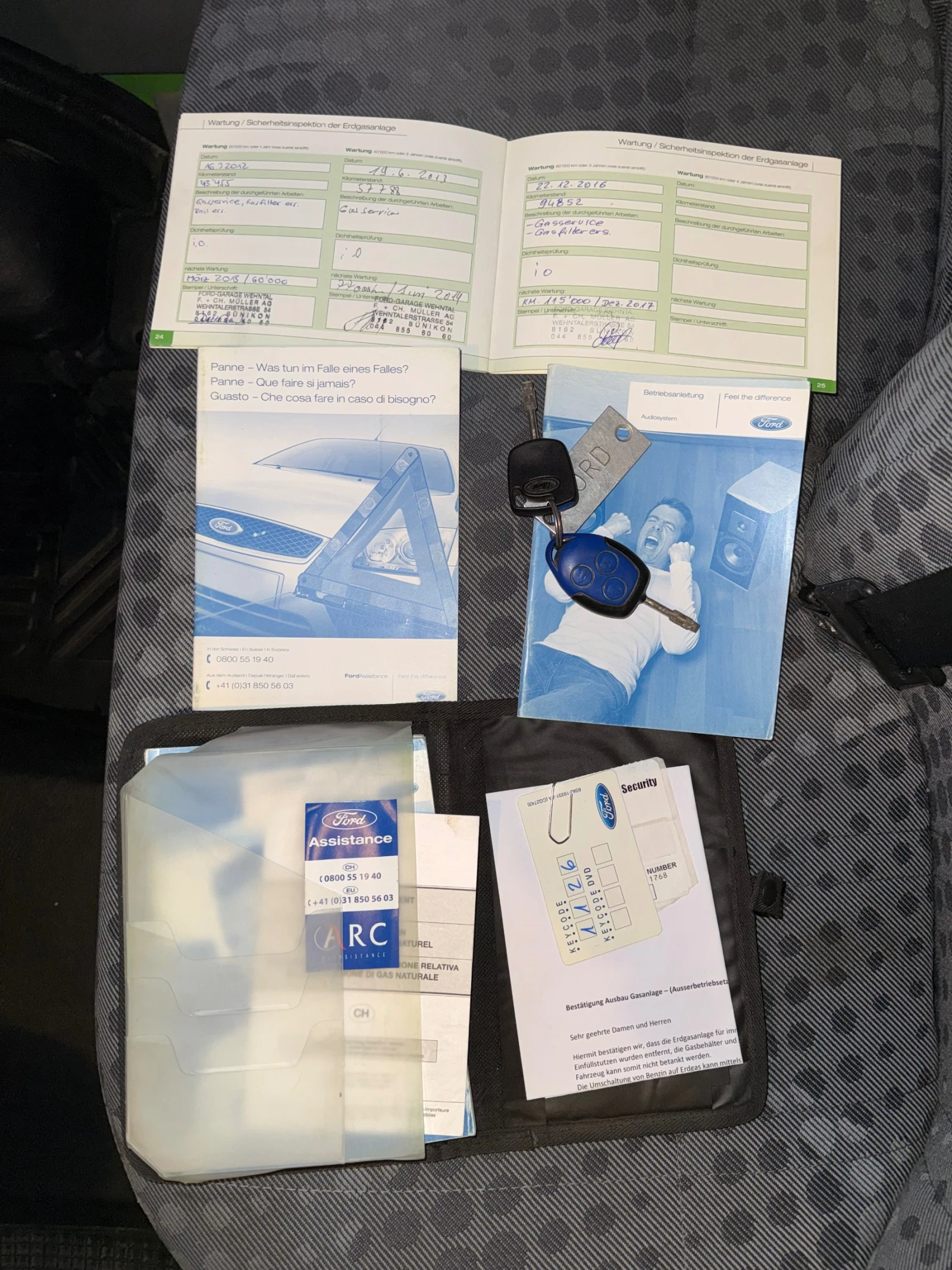 Ford Transit Самосвал / 7 места / Бензин!, снимка 16 - Бусове и автобуси - 53712353