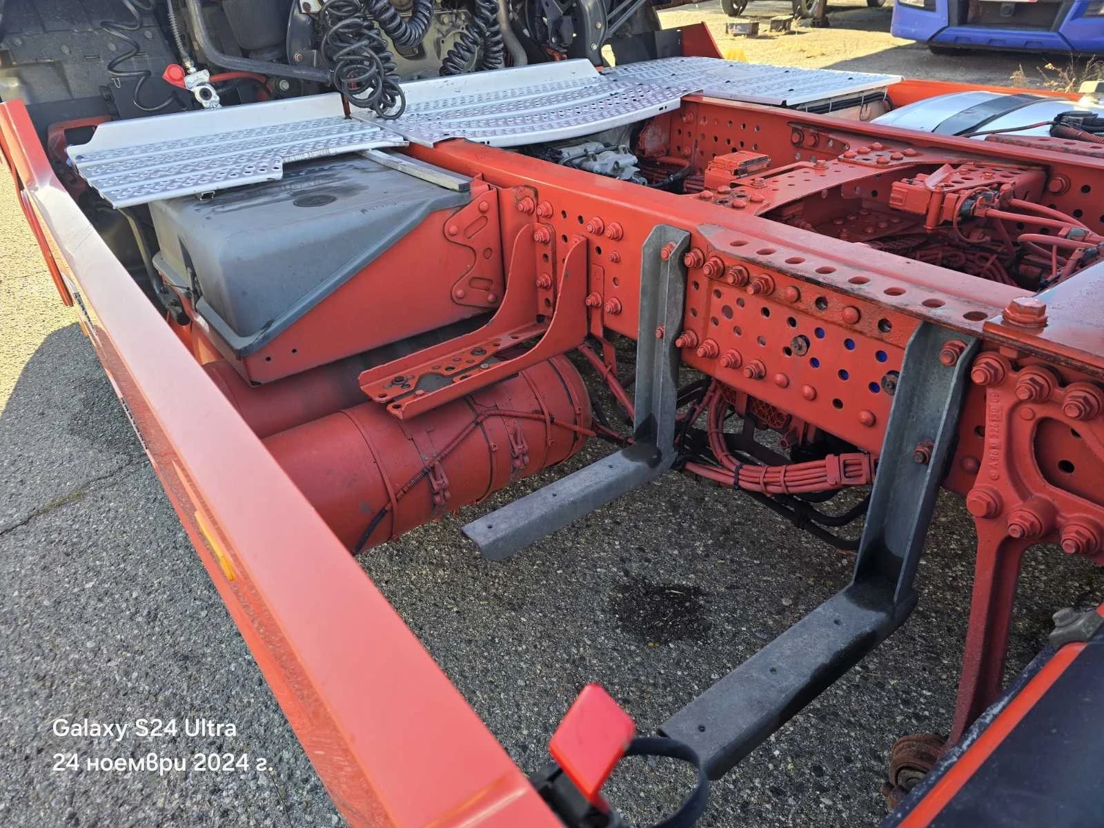 Mercedes-Benz Actros 1848 /  6  | Mobile.bg   12