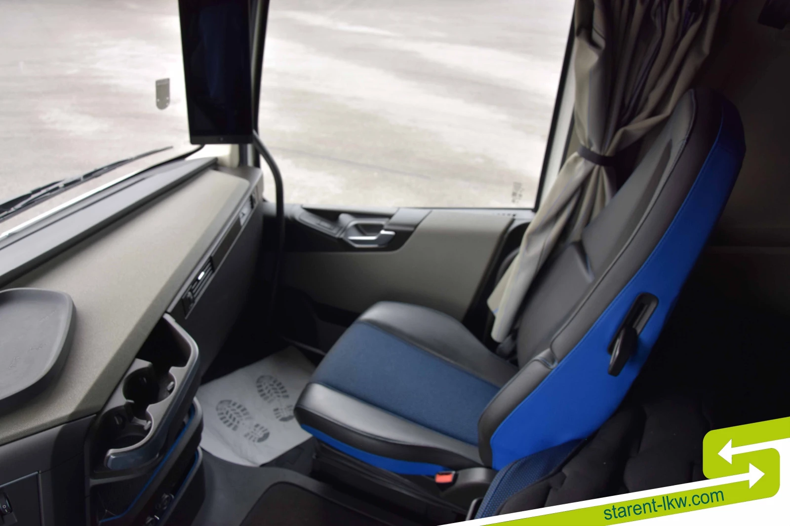 Volvo Fh SZM26045, снимка 15 - Камиони - 53824911