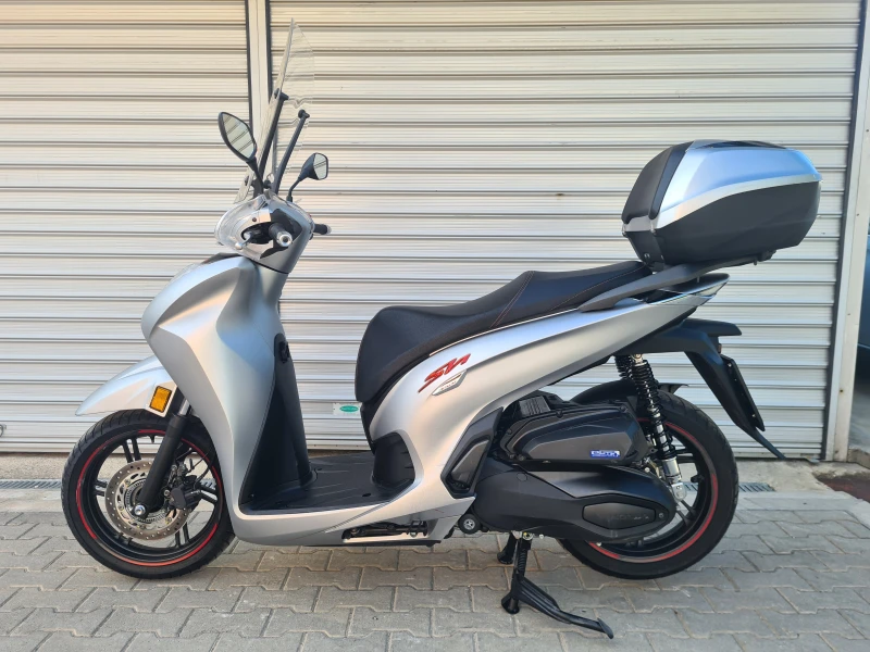 Honda Sh 350i ABS/ASR, снимка 5 - Мотоциклети и мототехника - 49924013