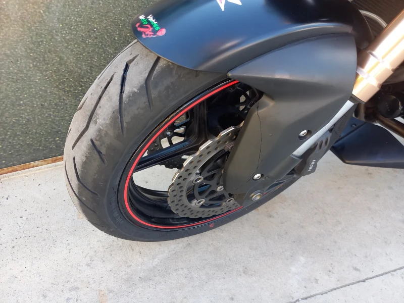 Kawasaki Z 750 R , снимка 6 - Мотоциклети и мототехника - 50326384