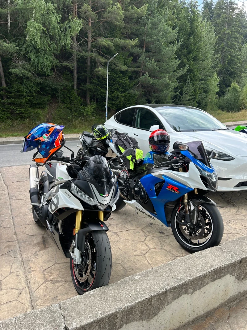 Aprilia Tuono 1100 V4