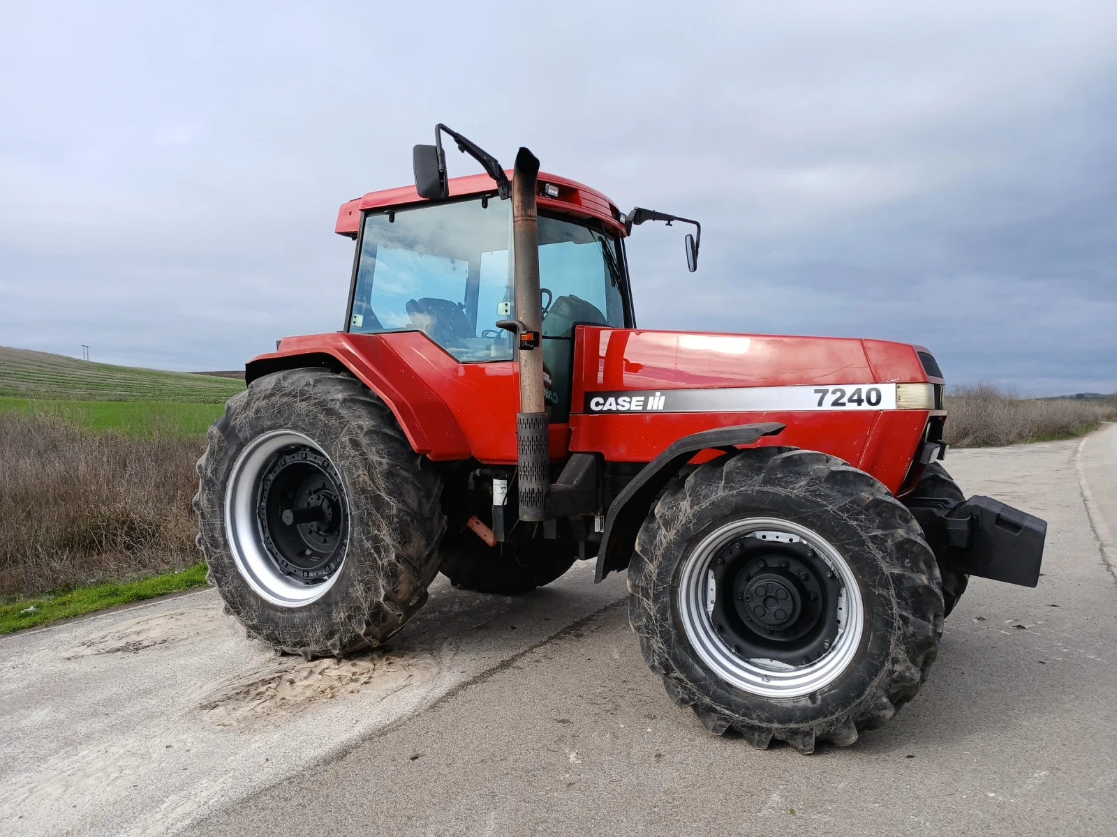 Трактор CASE IH 7240 - изображение 2