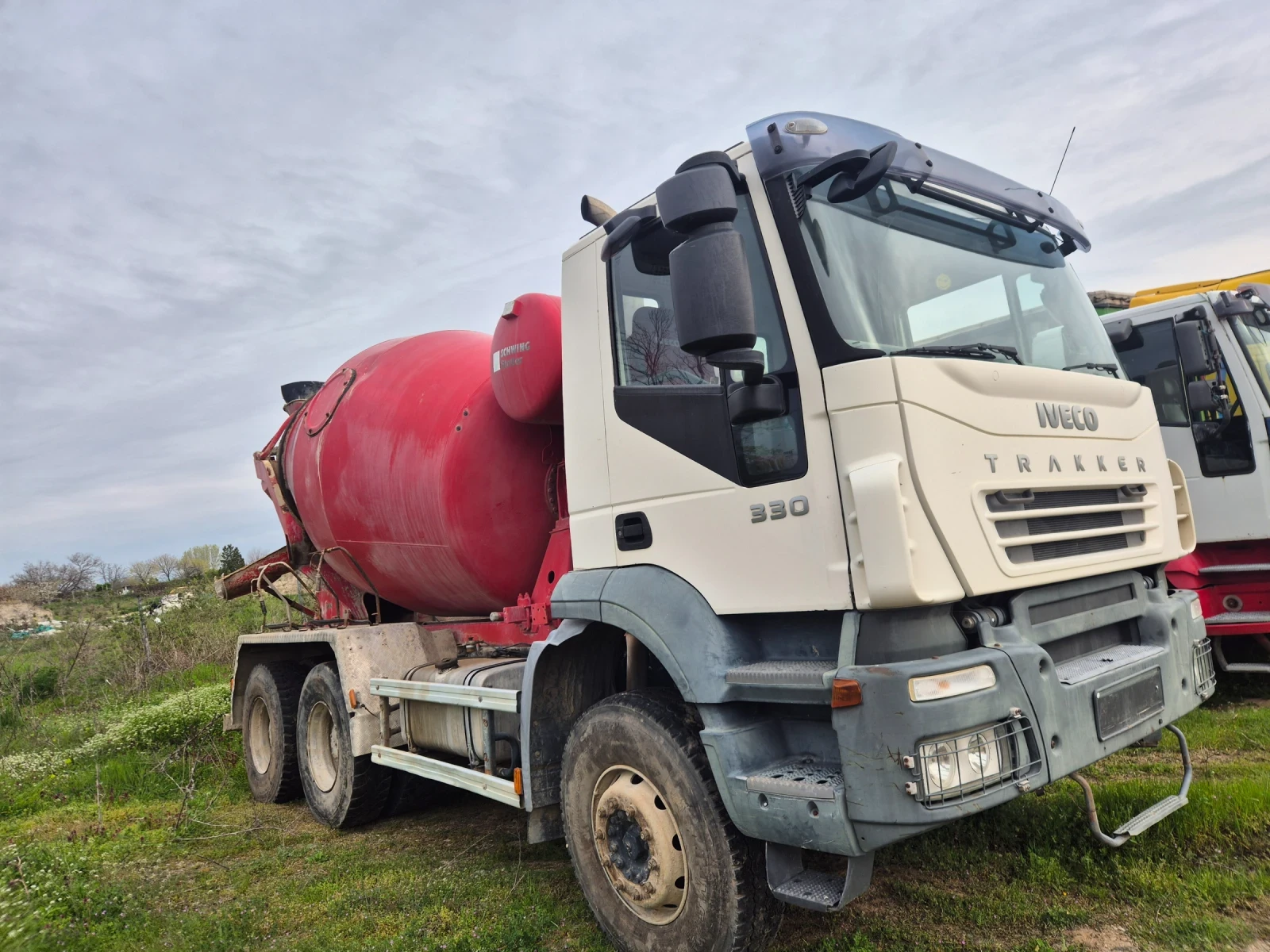 Бетон миксер Iveco Trakker