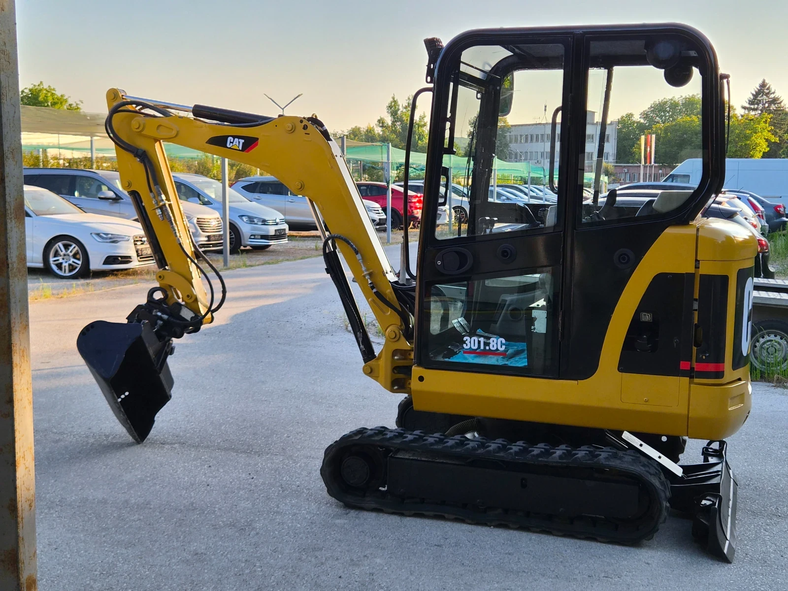 Багер Cat 301.8C/1.8т./3кофи+ бързосменник+ х.чук/стесняване, снимка 6 - Индустриална техника - 55650517