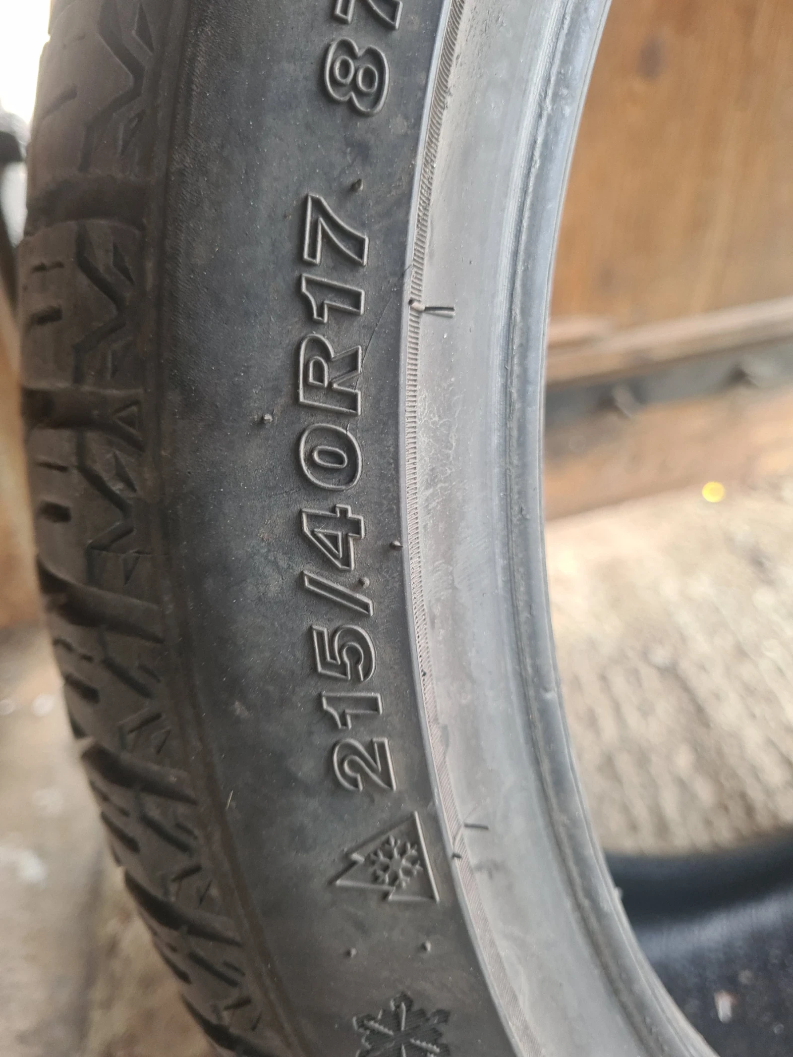 Гуми Всесезонни 215/40R17, снимка 7 - Гуми и джанти - 54674806