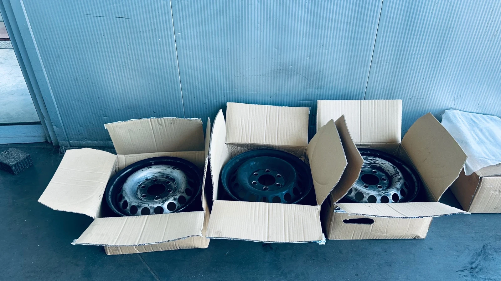 Джанти за Mercedes-Benz Sprinter, снимка 3 - Гуми и джанти - 55458394