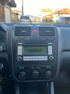 VW Golf 1.9 TDI * 105 к.с. * 6/Скорости * Регистриран * , снимка 16