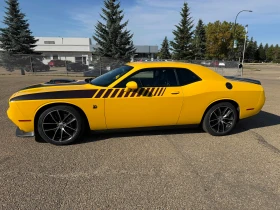 Dodge Challenger * Scat Pack Shaker * CARFAX * ОПЦИЯ ЗА ФИНАНСИРАНЕ, снимка 13