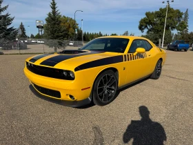 Dodge Challenger * Scat Pack Shaker * CARFAX * ОПЦИЯ ЗА ФИНАНСИРАНЕ, снимка 1