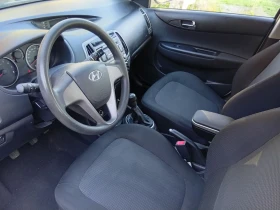Обява за продажба на Hyundai I20 Бензин. Клима ~10 500 лв. - изображение 2